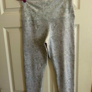 Women’s Evolution and Creation size L grey and white leggings.
